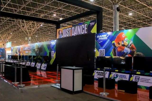 Dance Arena